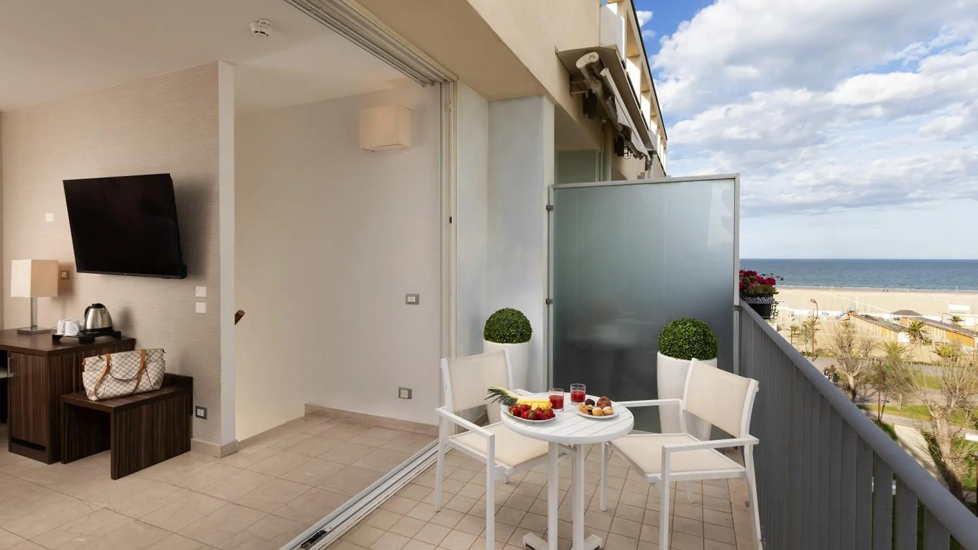 **** Hotel Mercure Rimini Lungomare Italië